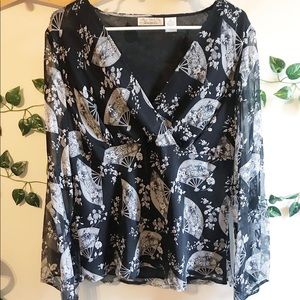 Vintage New York City Design Co. Flowy Silk Blouse with Fan Print Size L